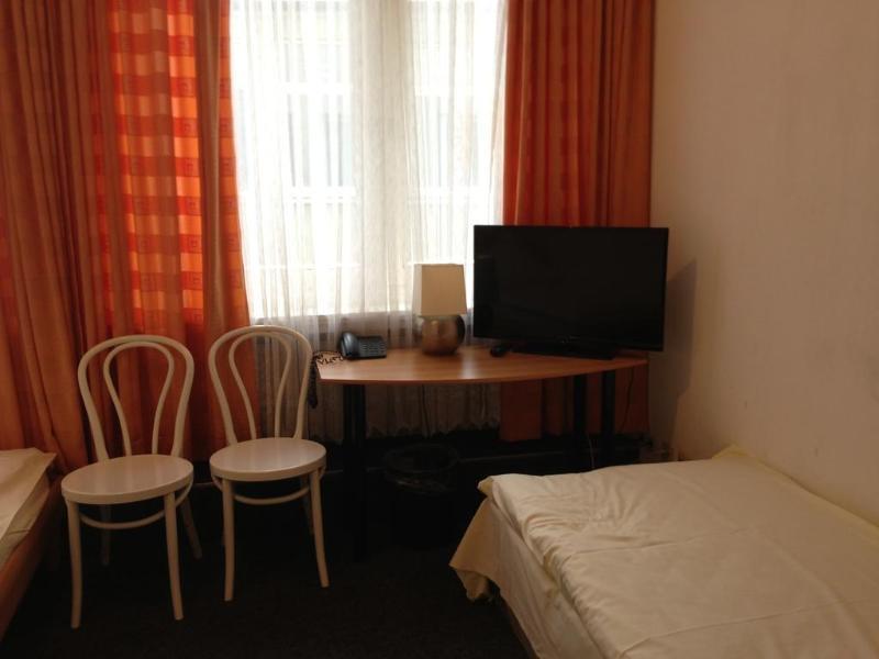 Hotel Schwarzer Baer Hannover Dış mekan fotoğraf