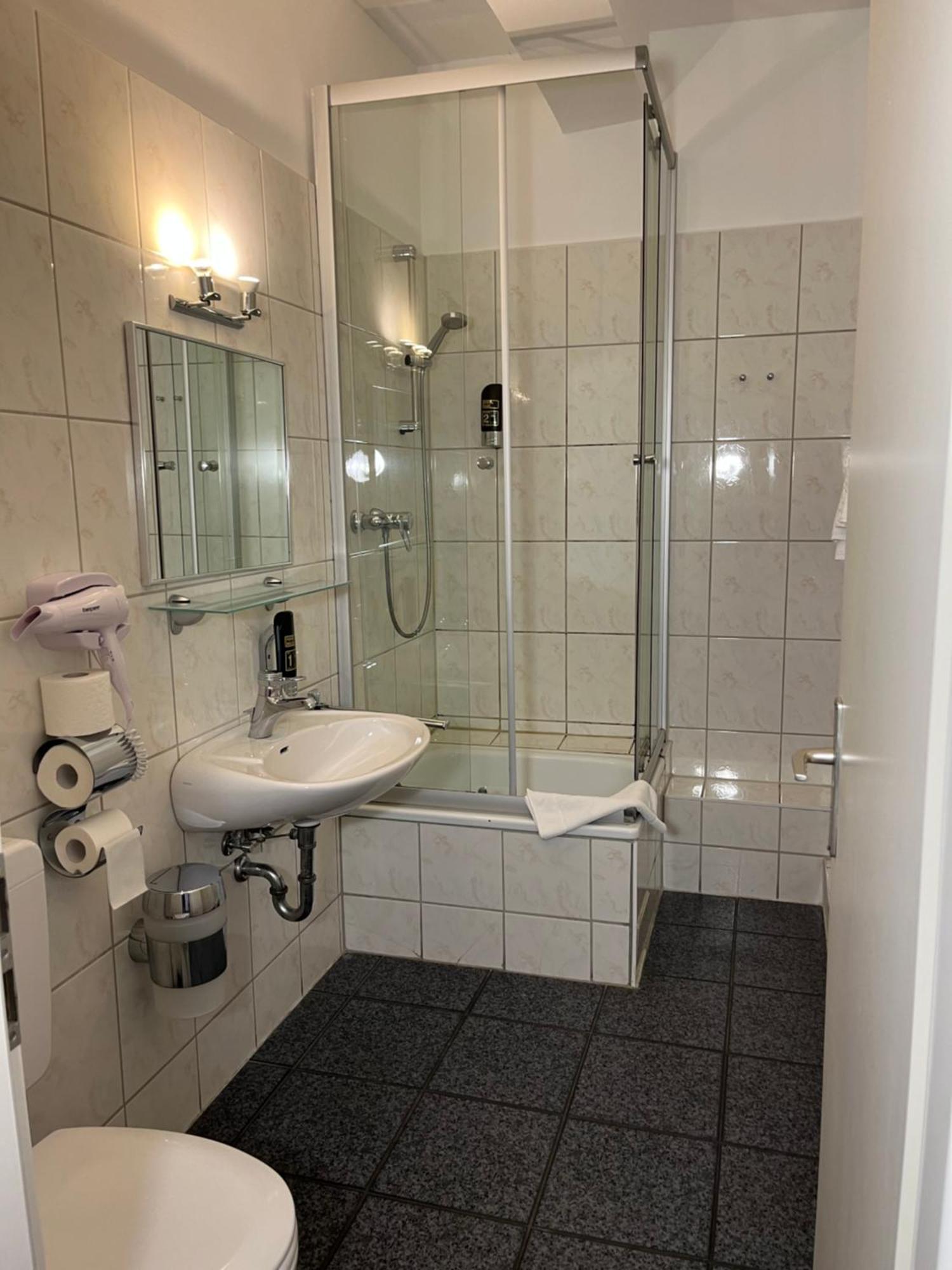 Hotel Schwarzer Baer Hannover Dış mekan fotoğraf